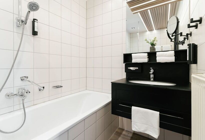 Апартаменты 1 Спальня, Mondi Hotel Am Grundlsee