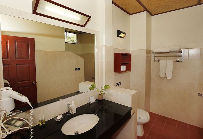 スタンダードルーム, Friendship Beach Resort & Atmanjai Wellness Centre
