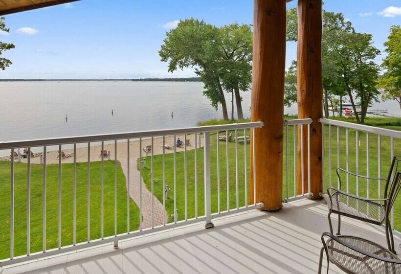 Номер Стандарт Двуспальная Кровать, Best Western Premier The Lodge On Lake Detroit