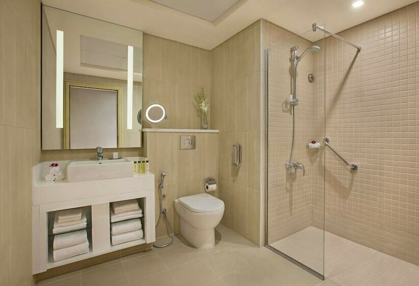 Люкс Семейный 2 Спальни, Doubletree By Hilton  Dubai  Jumeirah Beach