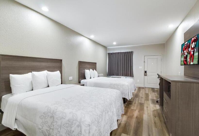 اتاق سوپریور با چشم‌انداز دریا, Red Roof Inn Plus + Galveston   Beachfront
