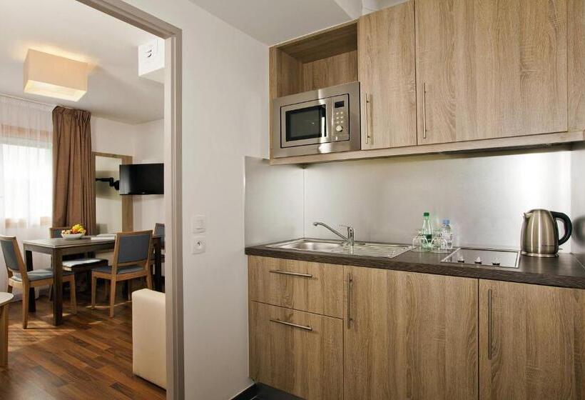 آپارتمان اجرایی 1 خوابه, Residhome Paris Issy Les Moulineaux