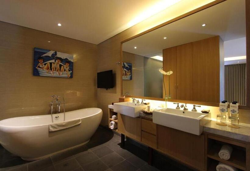 Люкс, Ossotel Legian