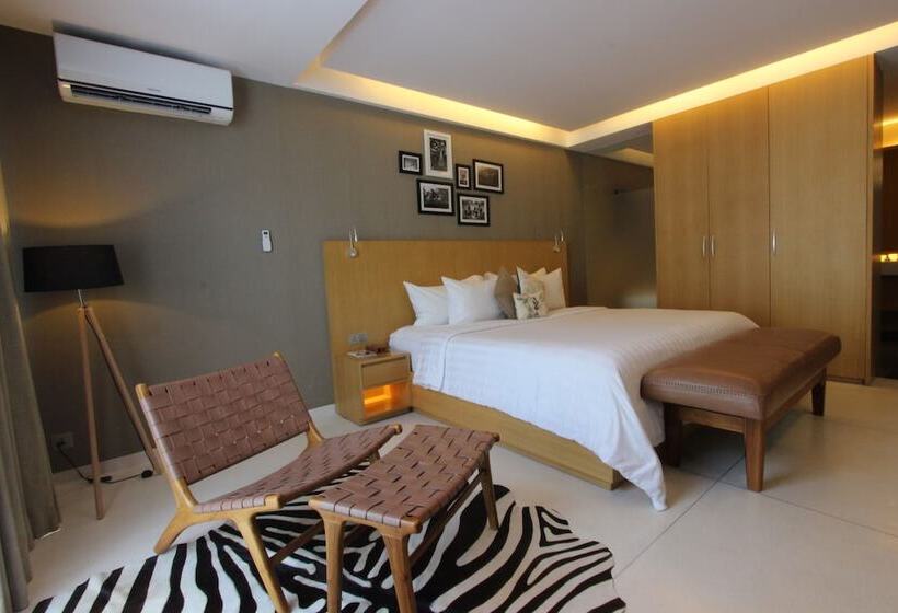 Люкс, Ossotel Legian
