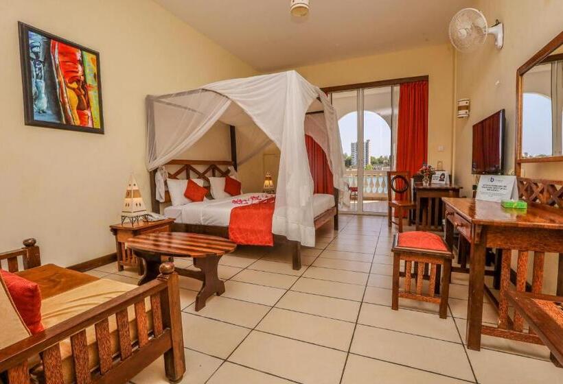 اتاق لوکس با چشم‌انداز, Cityblue Creekside Hotel & Suites