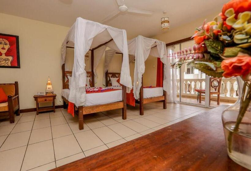 اتاق استاندارد با چشم‌انداز باغ, Cityblue Creekside Hotel & Suites