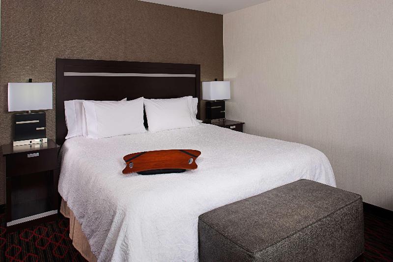 Стандартный Номер Кровать Кинг, Hampton Inn Portland Downtownwaterfront
