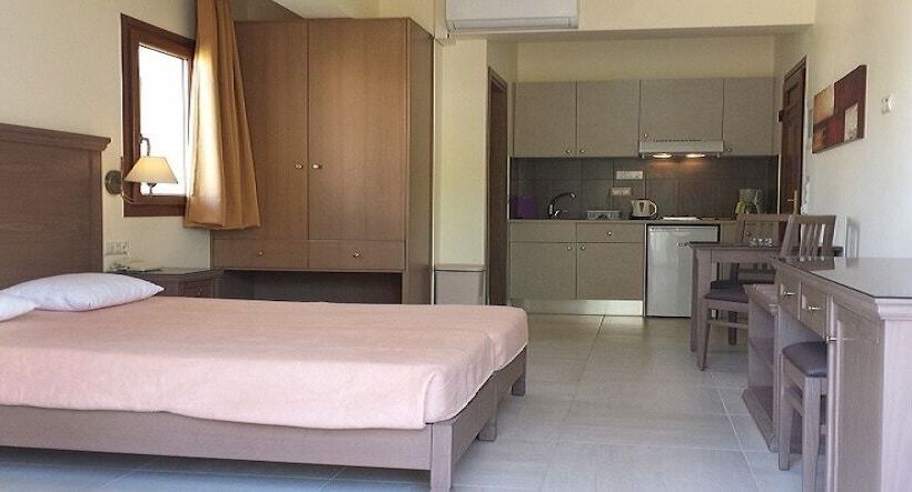 수피리어 스튜디오, Maria Lambis Apartments