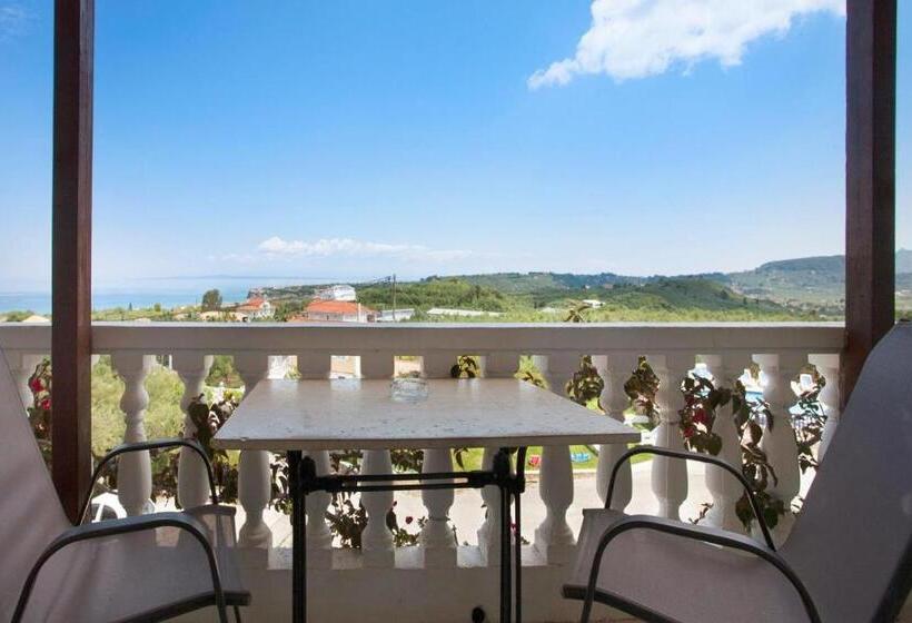 Вилла 4 Спальни, Zante View Studios & Villas