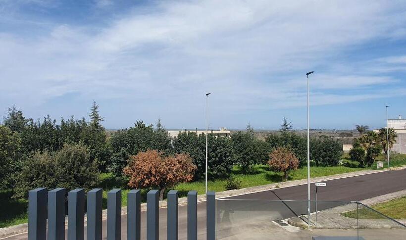 Четырехместный Номер Стандарт, Sunflowersalento