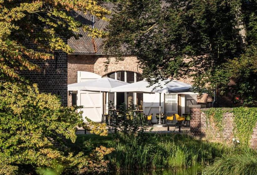 اتاق لوکس, B&b Kasteel Wolfrath