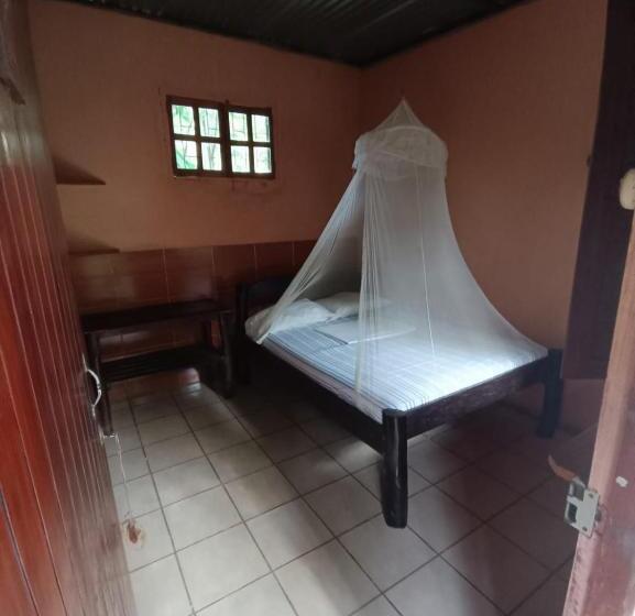 Номер Стандарт Совместная Ванная, Hostal Así Es Mi Tierra