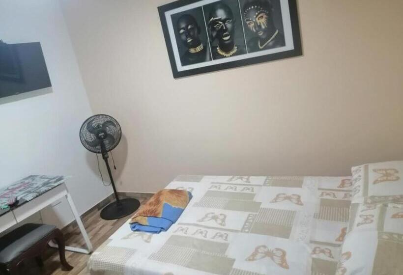 Номер Стандарт, Hostal Avanza