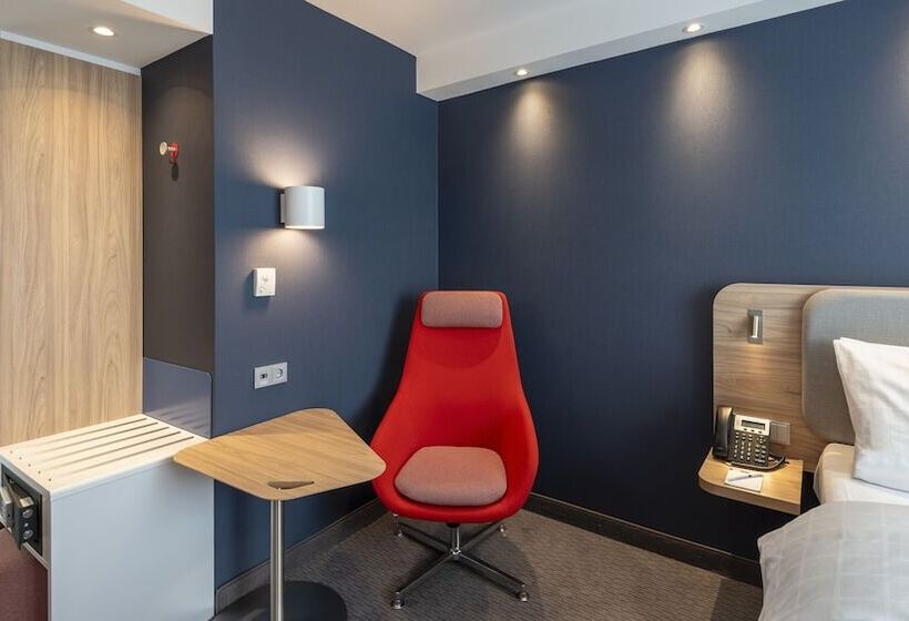 Номер Стандарт, Holiday Inn Express   Krefeld   Dusseldorf, An Ihg