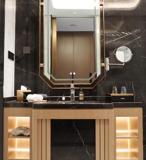 اتاق لوکس با چشم‌انداز باغ, La Quinta By Wyndham Weifang South