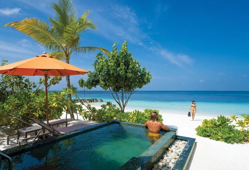 Вилла с 1 спальней и бассейном, Oblu Select Lobigili  Premium Allinclusive With Free Transfers