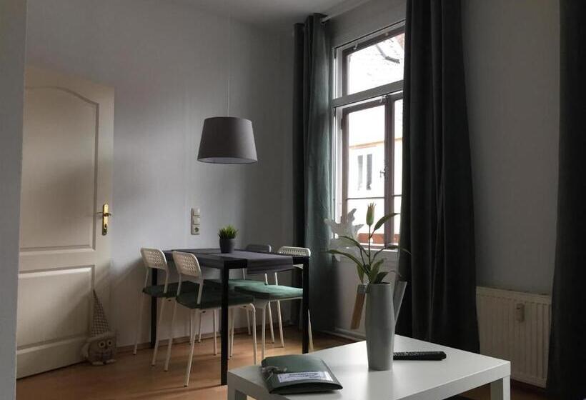Апартаменты 1 Спальня, Gartenlaube Marburg