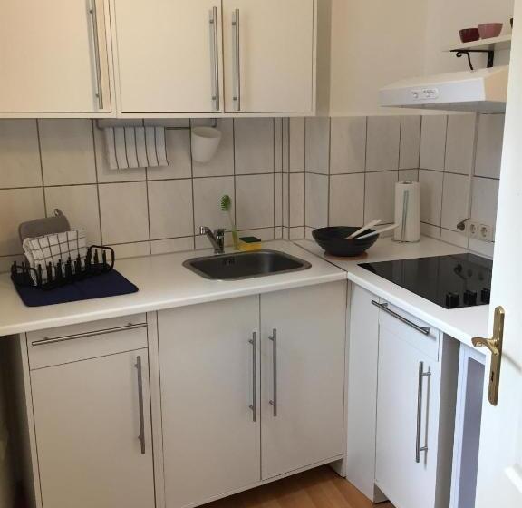 Апартаменты 1 Спальня, Gartenlaube Marburg