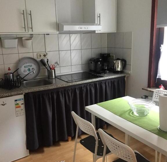 Апартаменты 1 Спальня, Gartenlaube Marburg