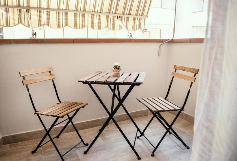 １ベッドルームアパートメント, Levante Apartment