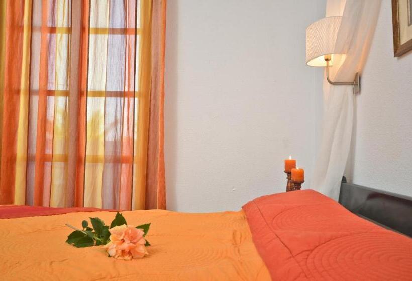 Студио Economy, Birikos Studios & Apartments