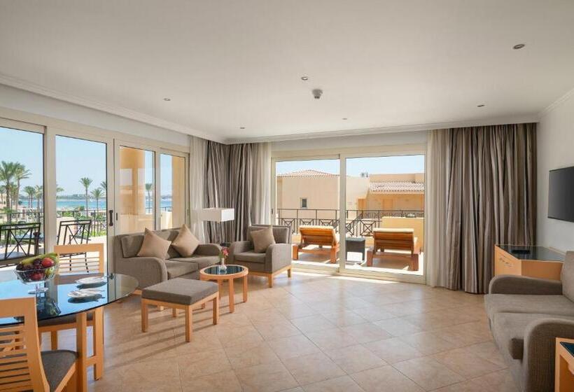 سوییت اجرایی, Cleopatra Luxury Resort Makadi Bay