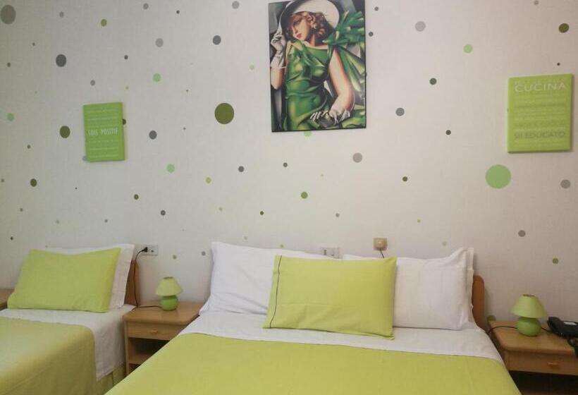 Номер Стандарт Трехместный, Albergo Stella