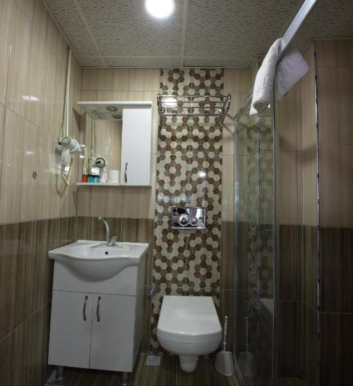 スタンダード４人部屋, Istanbul Sirkeci