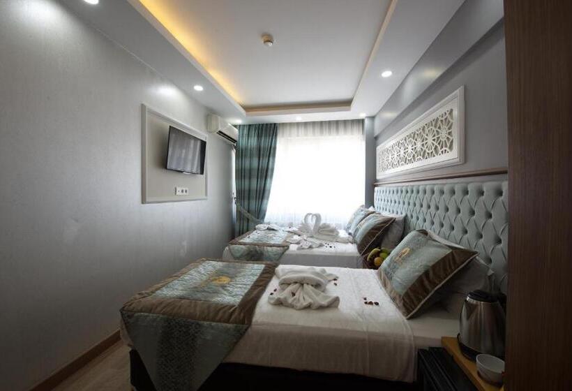 スタンダード４人部屋, Istanbul Sirkeci