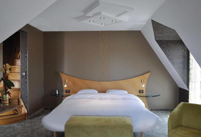 スーペリアースイート, Le Domaine Des Chevaliers De Malte