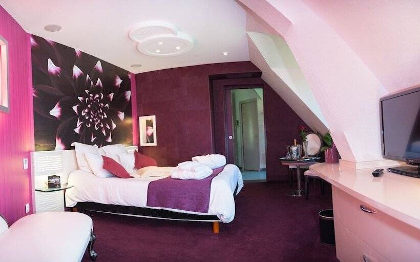 ジュニアスイート, Le Domaine Des Chevaliers De Malte