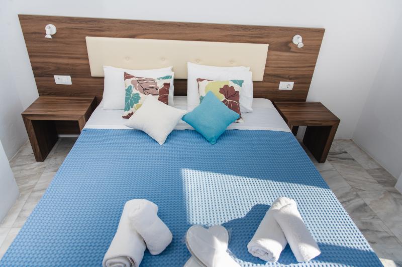 Chambre Standard Individuelle, Santorini