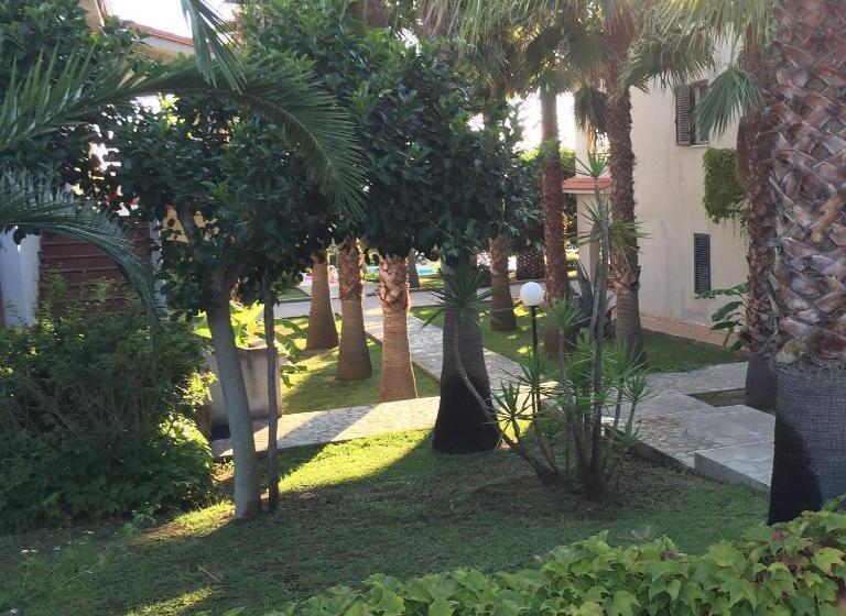 １ベッドルームペントハウスアパート, Delta Club Residence