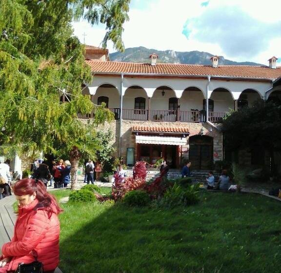 ‫فيلا غرفة نوم واحدة, Vila Bachkovo