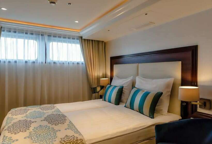 اتاق استاندارد با تخت دوبل, Select Ms Charles Dickens   Frankfurt