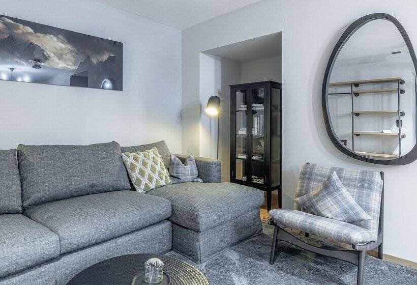 Студия Стандарт, Alpine Inn Davos