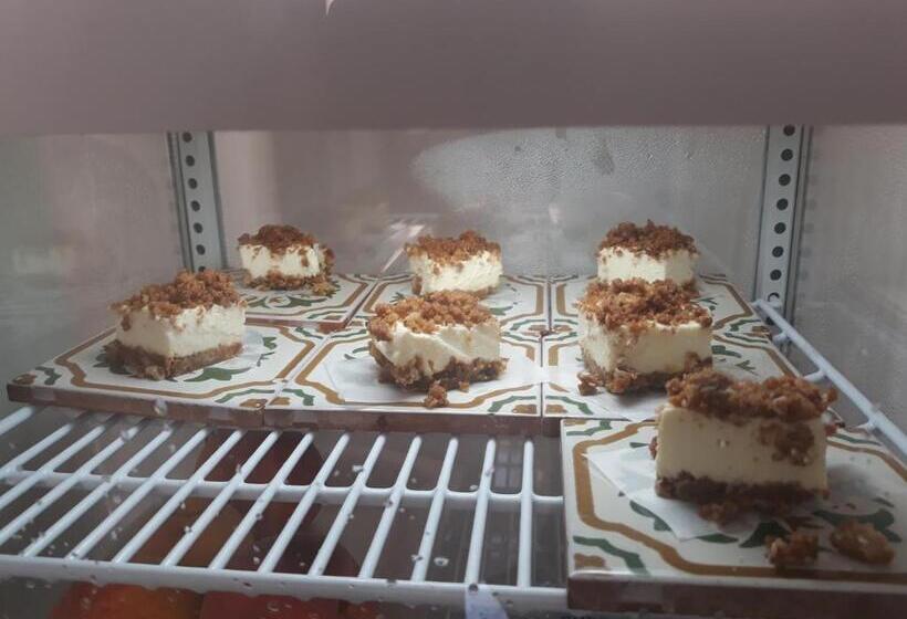 اتاق لوکس سه تخته, Sweet Suite Margherita B&b