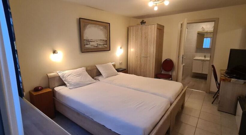Номер Стандарт Индивидуальный, Alliance Hotel Ieper Centrum