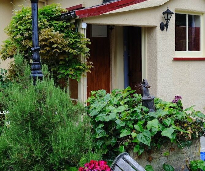 اتاق استاندارد, Boutique Hotel Warwick House