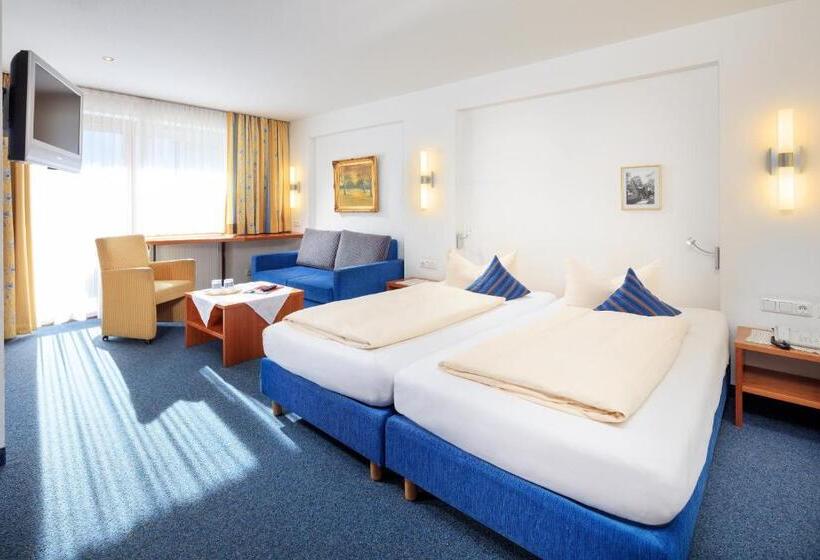 スタンダードトリプルルーム, Altstadt Hotel Zum Hechten