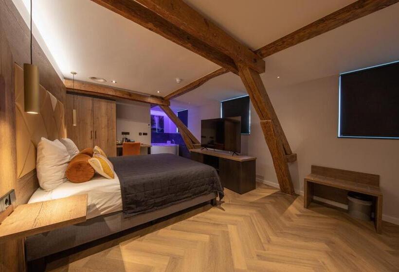 Номен Superior с Гидромассажем, Boutique Hotel Scheepers