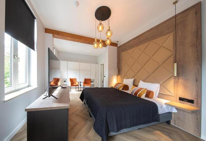 Номен Superior с Гидромассажем, Boutique Hotel Scheepers
