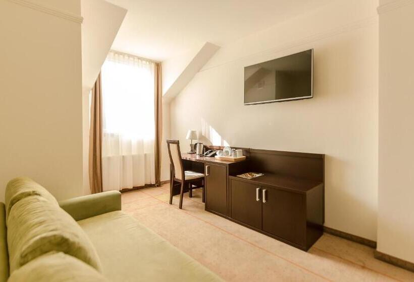 إستوديو قياسى, Elbrus Spa & Wellness