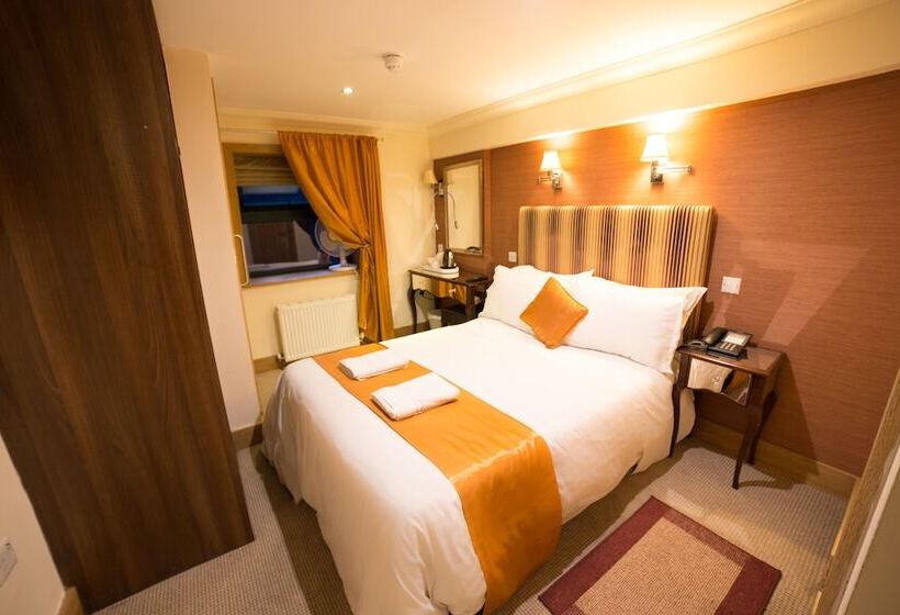 Номер Basic, Newcastle Jesmond