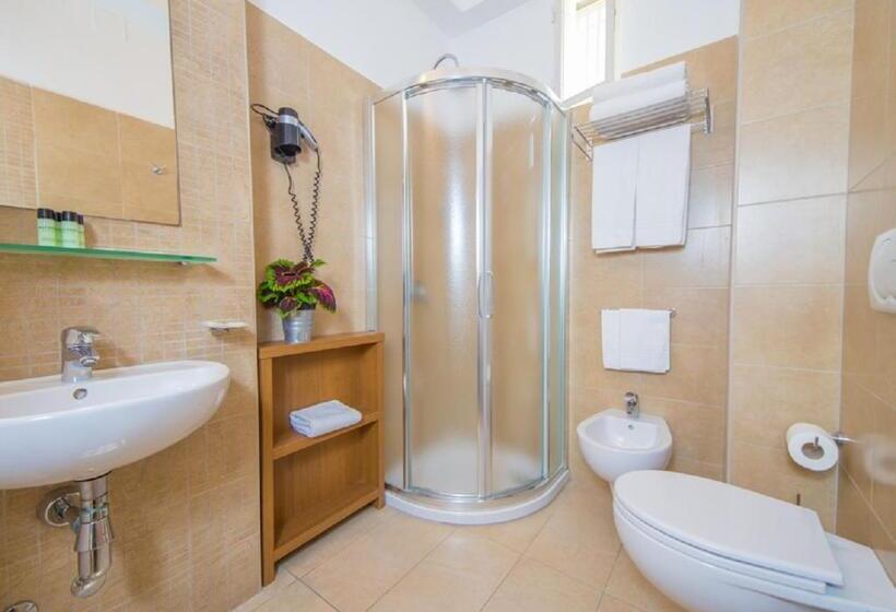 סוויטה נוף לים, Mediterraneo Hotel & Suites