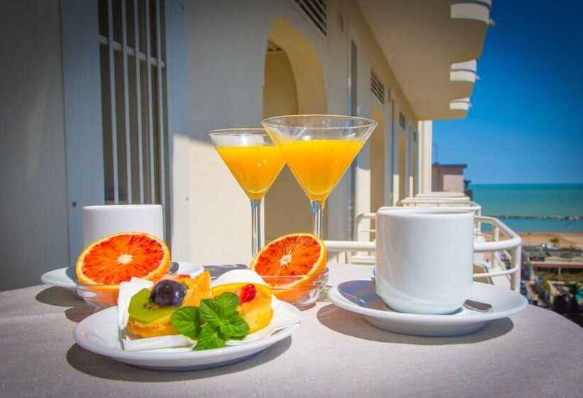 חדר קומפורט לשלושה, Mediterraneo Hotel & Suites