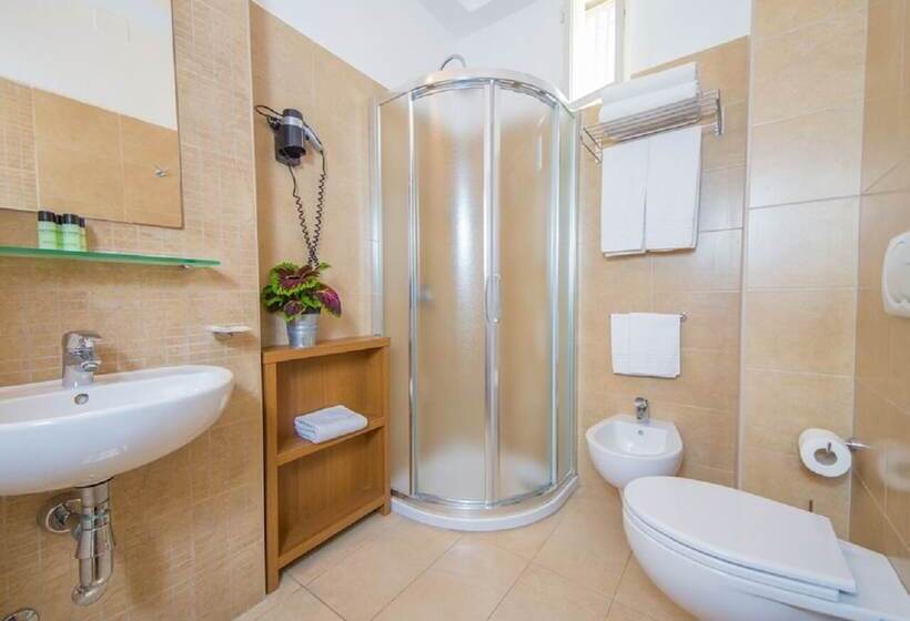סוויטה נוף לים, Mediterraneo Hotel & Suites