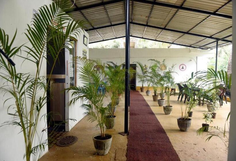标准间带阳台, Maria Guest House