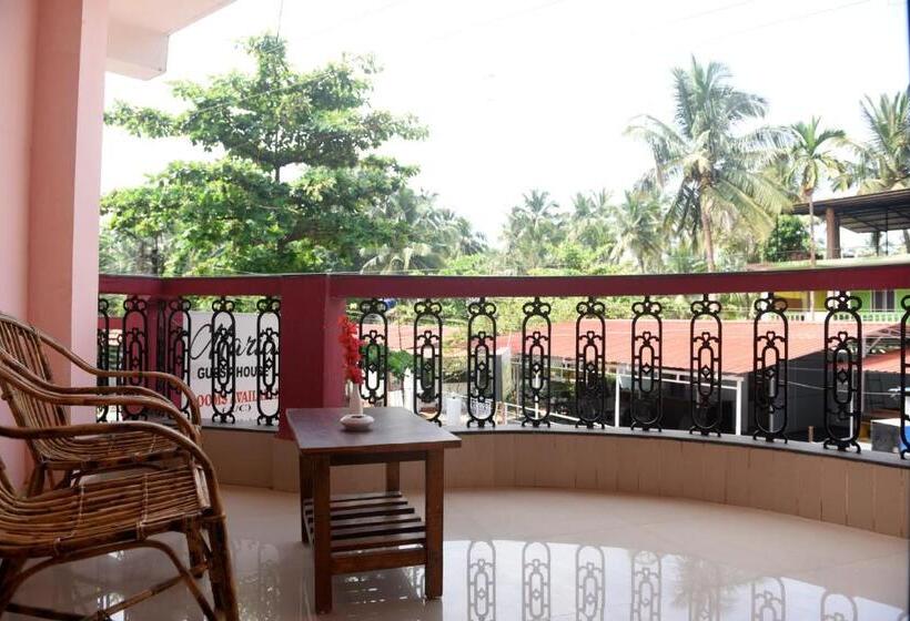 标准间带阳台, Maria Guest House