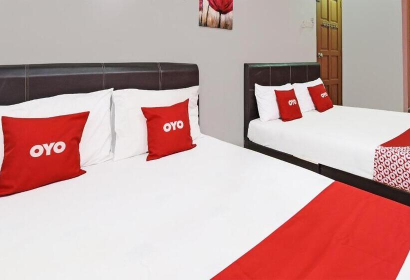 Family Suite, Oyo 90324 Muar Station